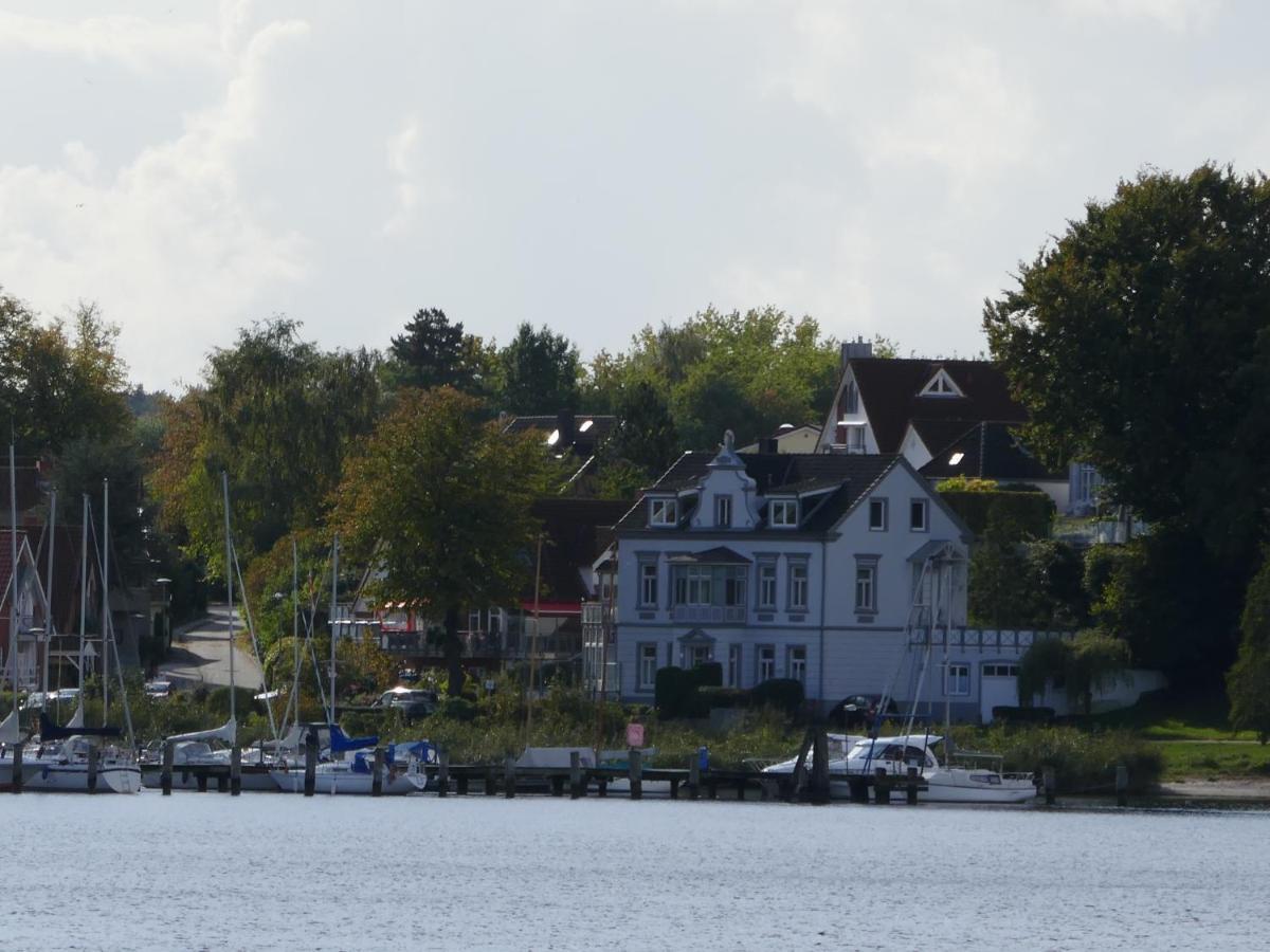 Apartment Wohnen Am Seglerhafen Mit Traveblick Im Kontorhaus Viele Extras Lubeck